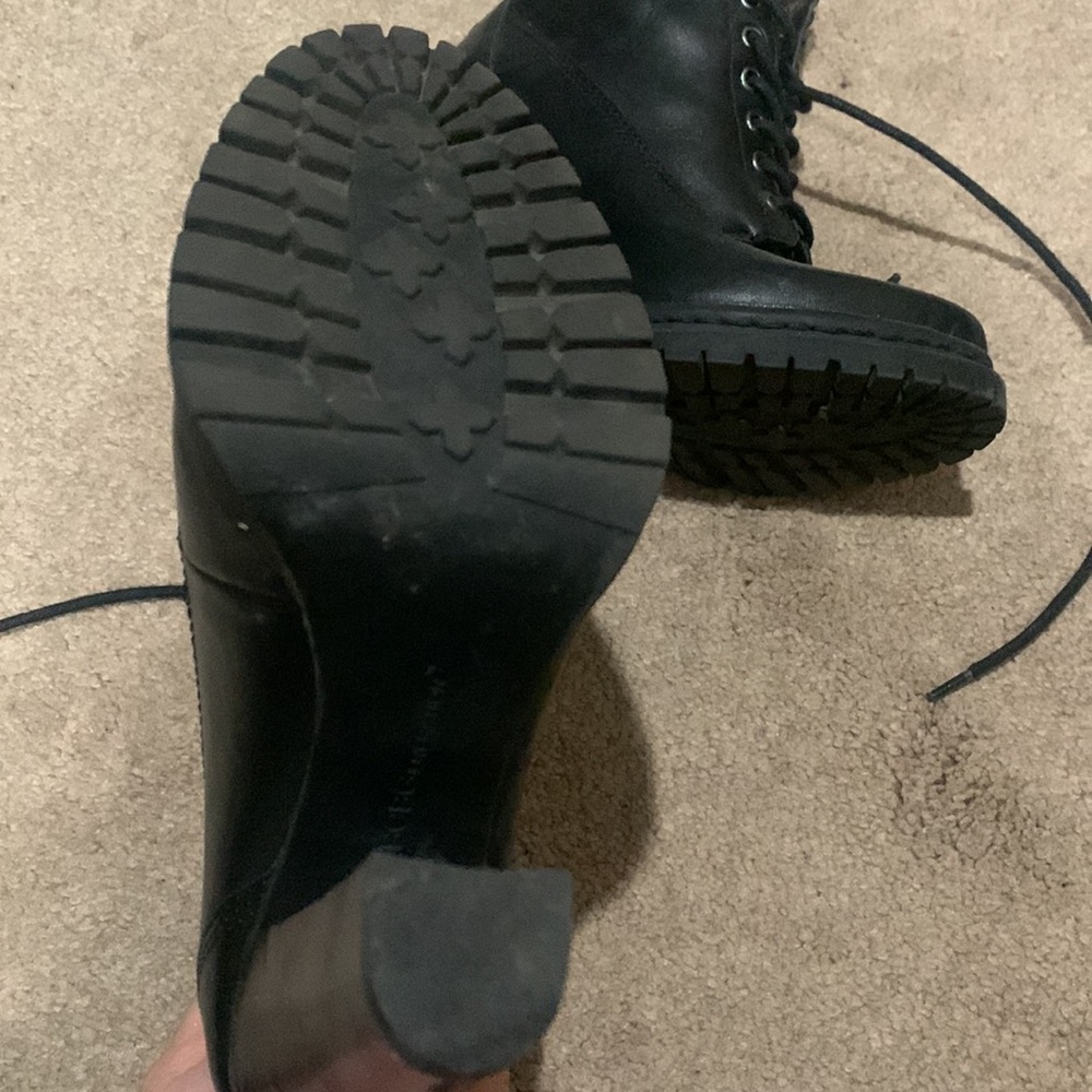 BCBG boots - Picture 4 of 4